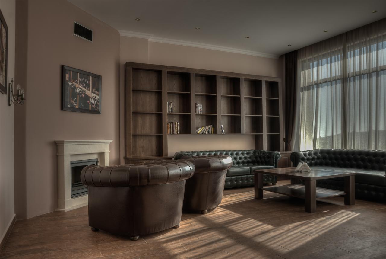 Hotel Chateau Des Bergers Tărgovište Exteriér fotografie