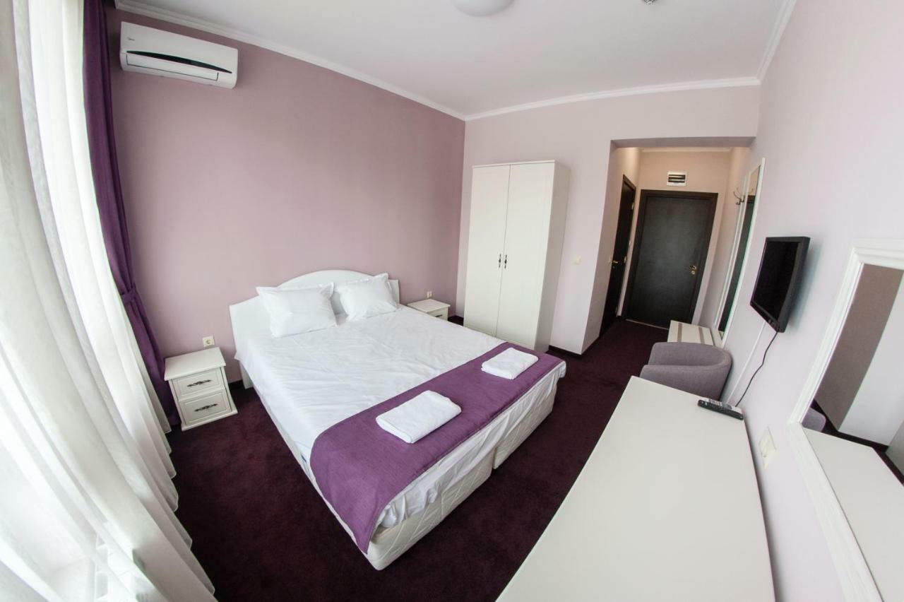 Hotel Chateau Des Bergers Tărgovište Exteriér fotografie